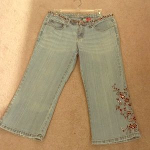 Capri Jeans
